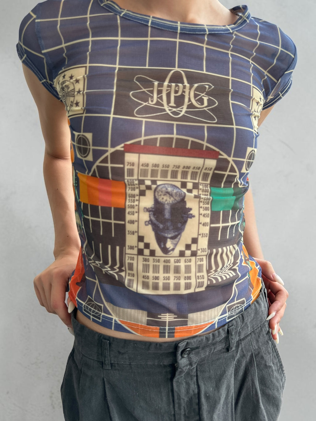 JPG Paris fall 1994 TV Tast Top