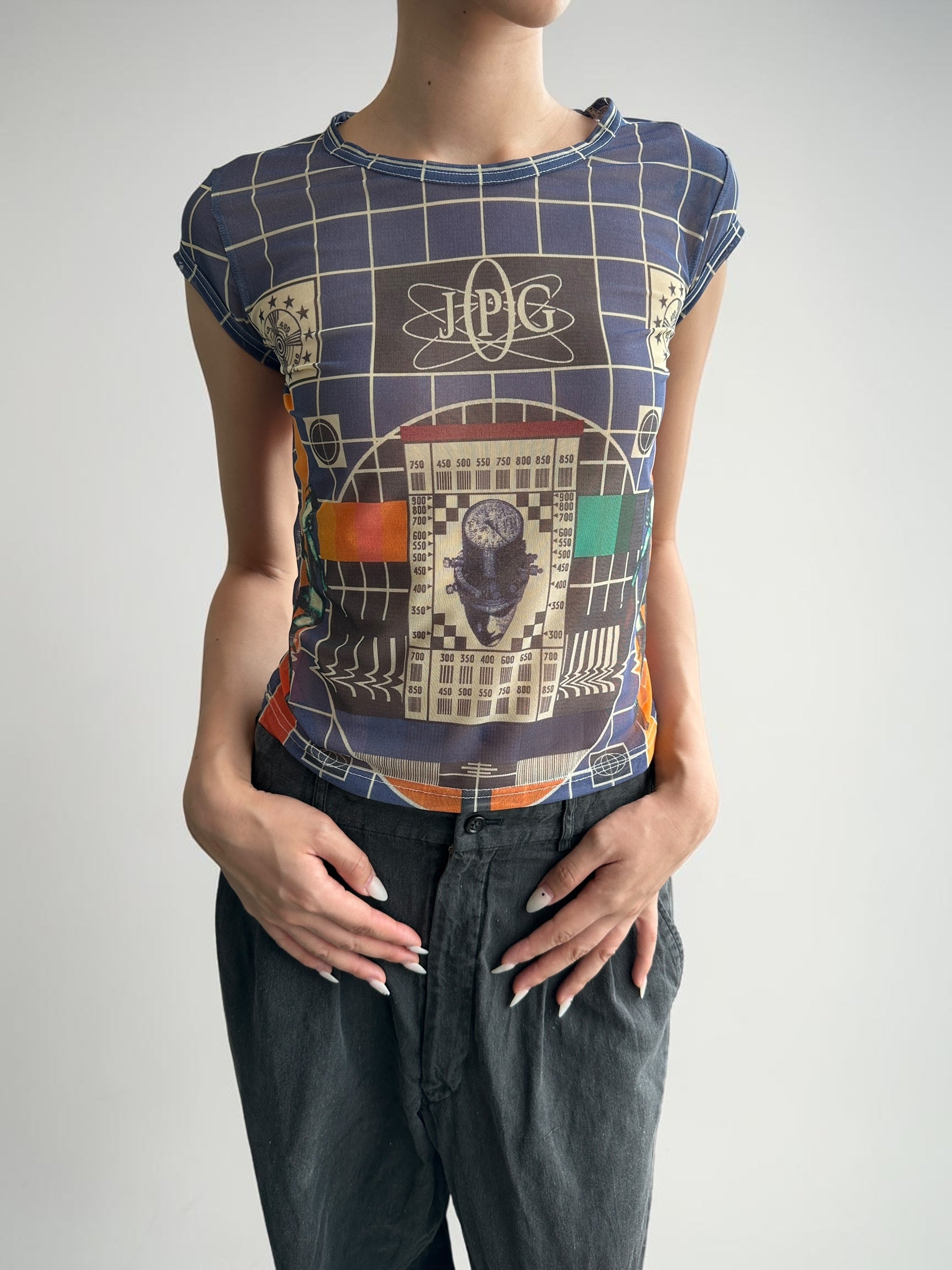 JPG Paris fall 1994 TV Tast Top