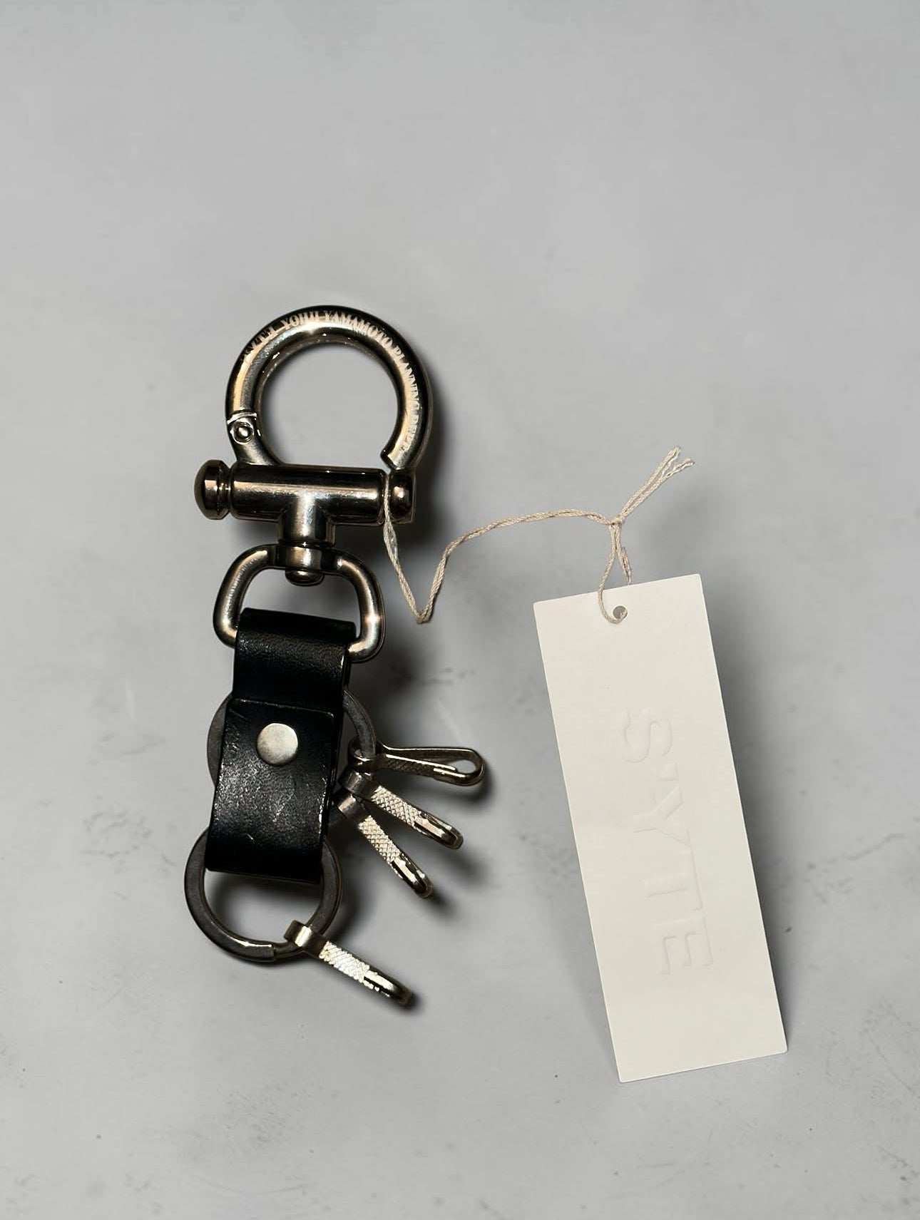S’YTE By Yohji Yamamoto Bar Style Leather Strap Key Flock